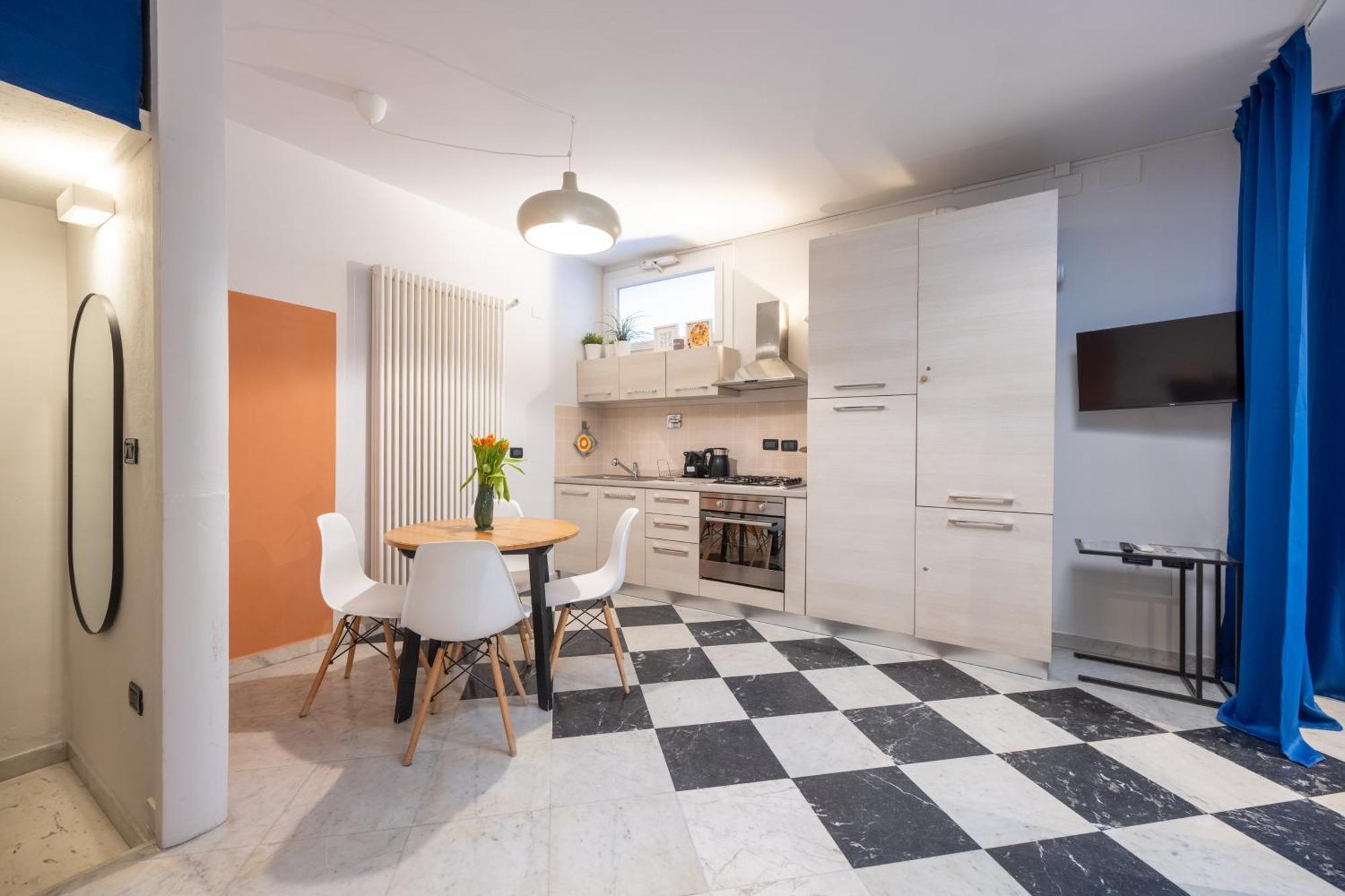 Appartement Caseospitali - Stazione5, Vicino Stazione Ideale Per Due