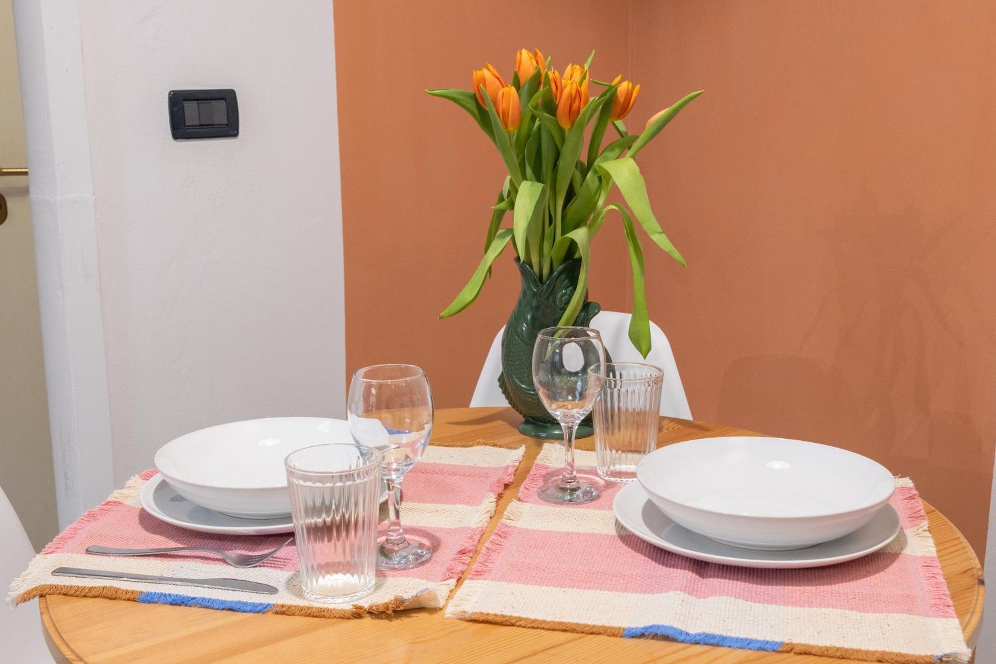 Caseospitali - Stazione5, Vicino Stazione Ideale Per Due Appartement