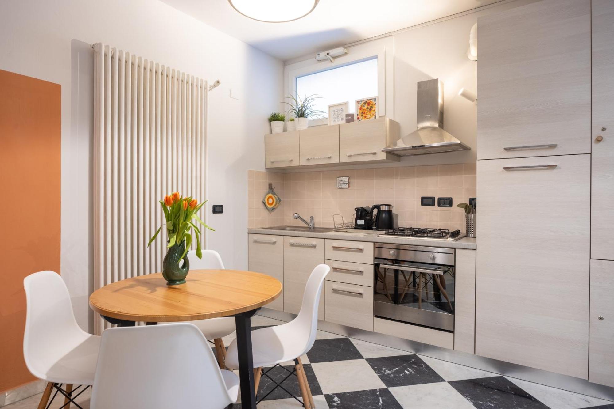 Apartamento Caseospitali - Stazione5, Vicino Stazione Ideale Per Due Bolonia